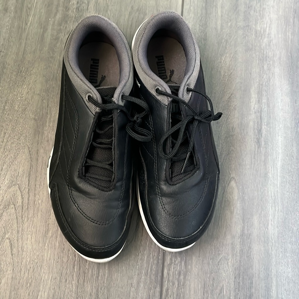 Pre-owned Puma BMW shoes in good shape.